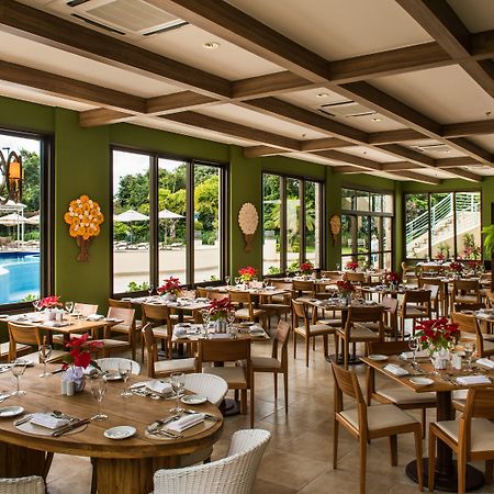 Bourbon Resort Atibaia Luaran gambar The restaurant at the hotel