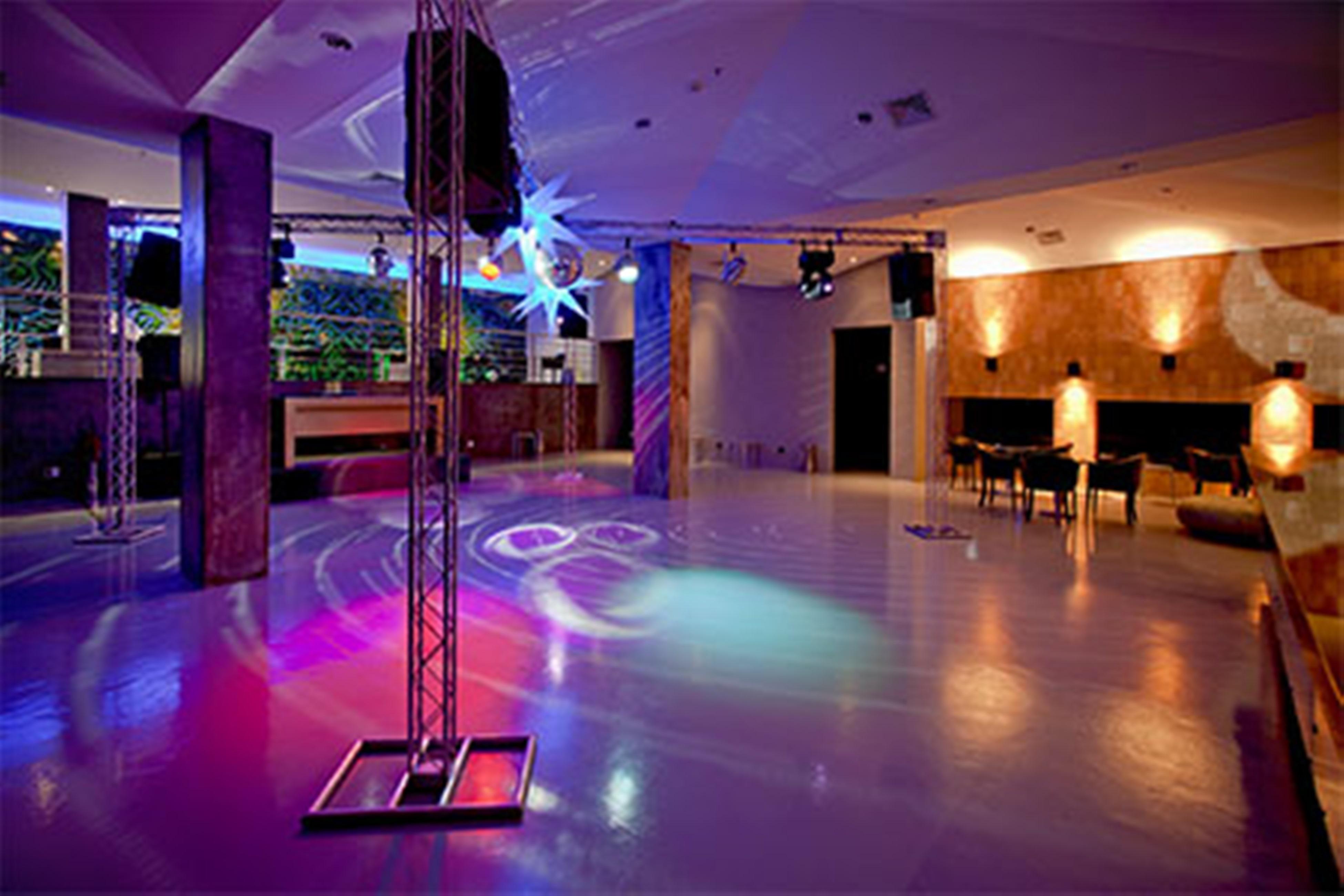 Bourbon Resort Atibaia Luaran gambar The interior of the nightclub