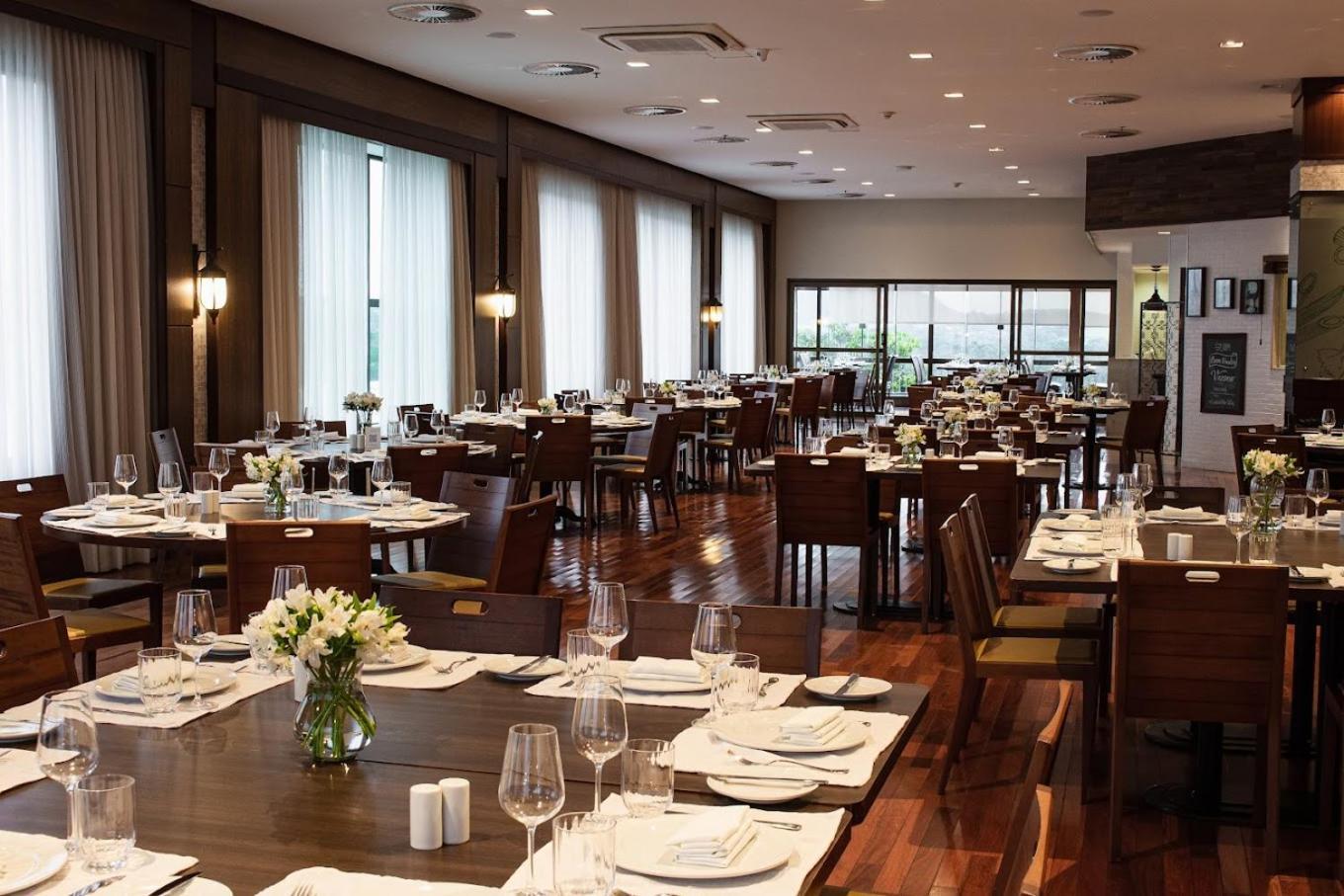 Bourbon Resort Atibaia Luaran gambar The restaurant